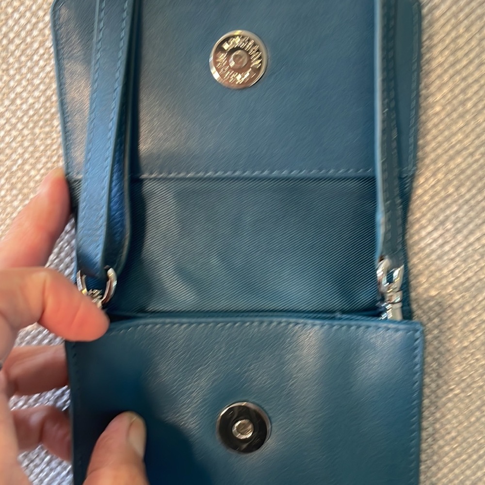Handmade Leather Cross Body Bag. - Picture 7 of 16